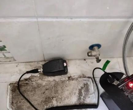 融安屋顶漏水维修公司分享下卫生间漏水的危害及解决方法